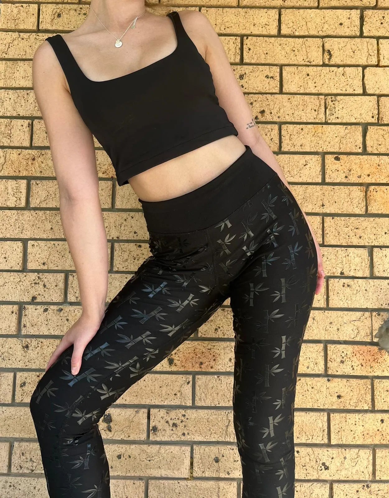 Sticky Pole Leggings Klassik 90% off. Strictly while stocks last.